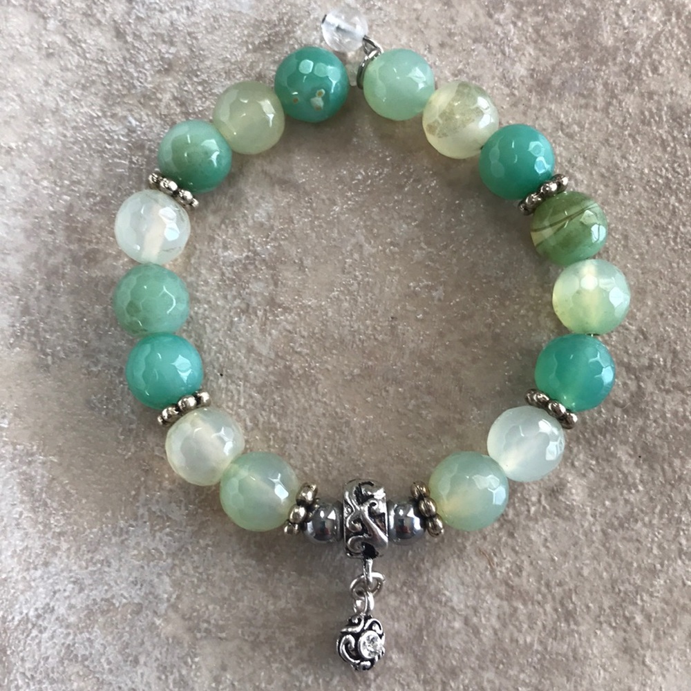Beaded bracelet